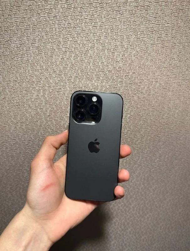 iPhone 14 Pro 128 ГБ 1