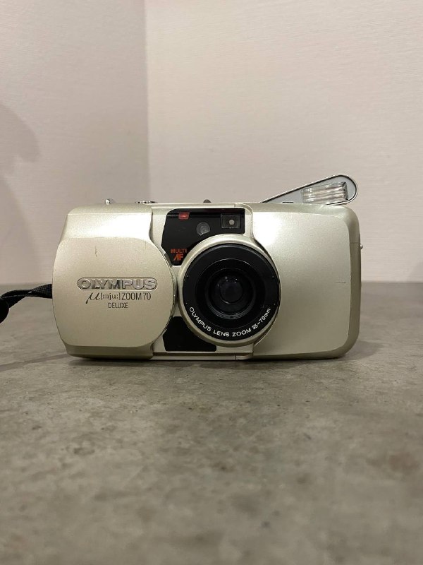 Пленочная камера Olympus mju Zoom 70