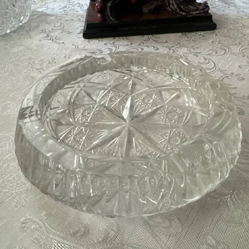 Хрустальная пепельница