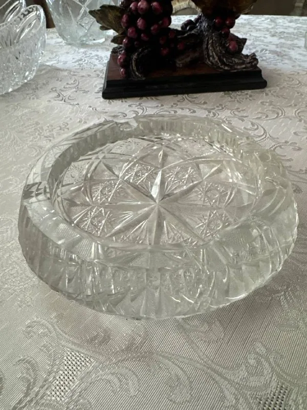 Хрустальная пепельница