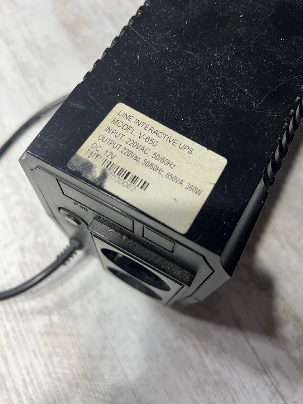 Бесперебойник ups model V-650 2