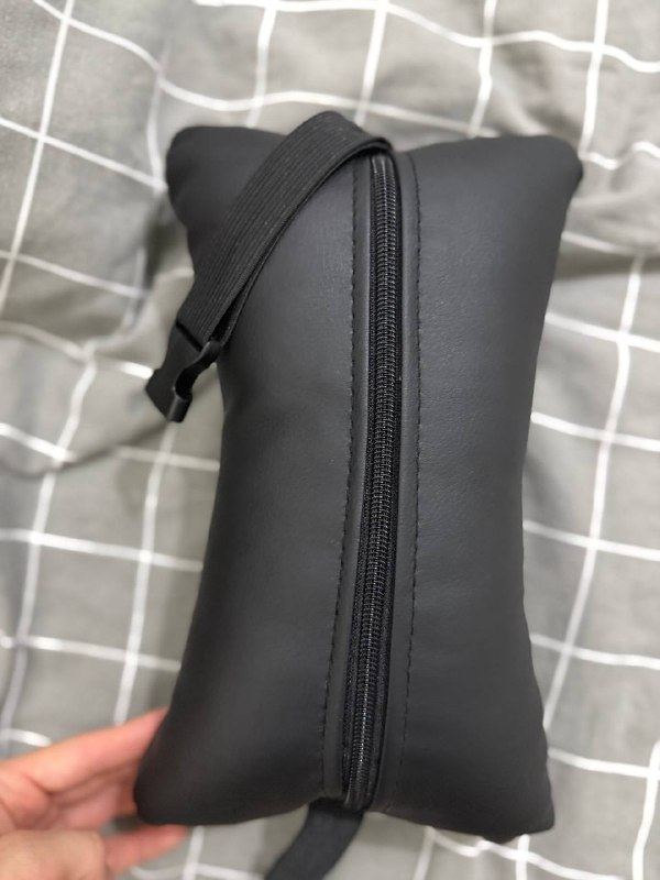 Книга Nineteen Eighty-Four, подушка от игрового кресла 3