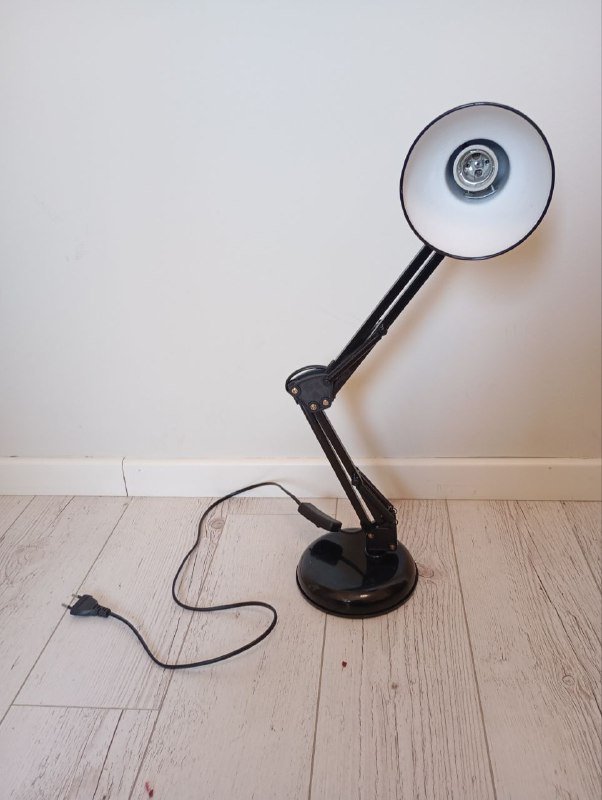 Лампа настольная 2