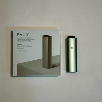 PAX 3 Vaporizer для сухих трав и масел