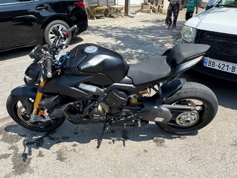 Ducati Streetfighter V4S 2022 5