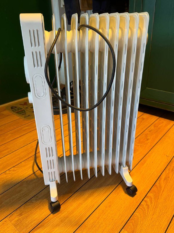 Обогреватель радиатор масленный Midea NY2311-22M