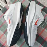 Беговые кроссовки Nike 3