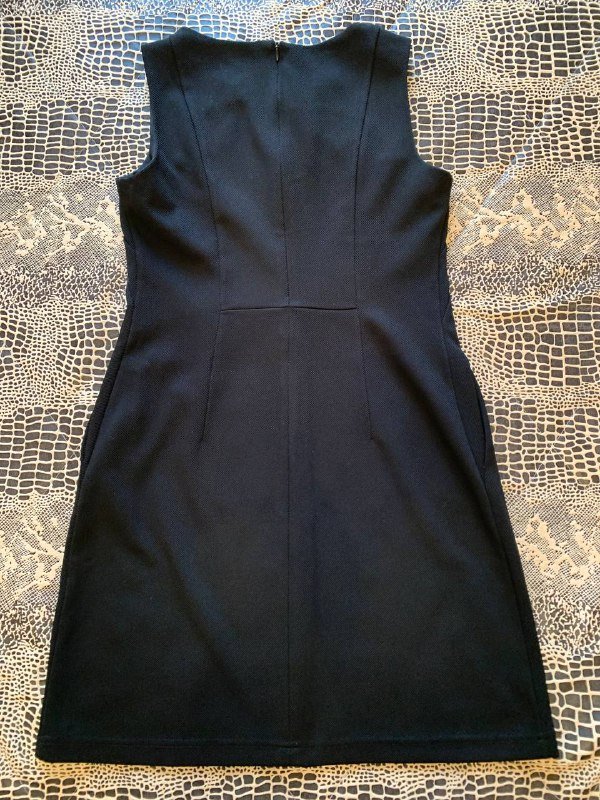 Черное короткое платье размер 46 2