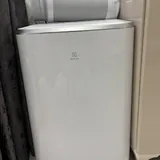 Напольный кондиционер Electrolux 1