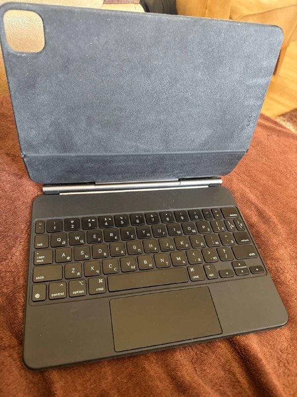 Apple Magic Keyboard for iPad Pro 11 inch