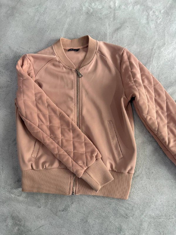 Бомбер, джинсы, платья, боди, лонгслив, лоферы, кроп топ, сумка, балетки