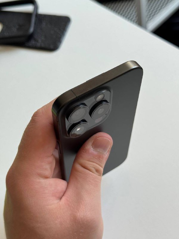 iphone 15 pro 128 ГБ 4