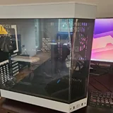 Hyte Y60 корпус системника 5