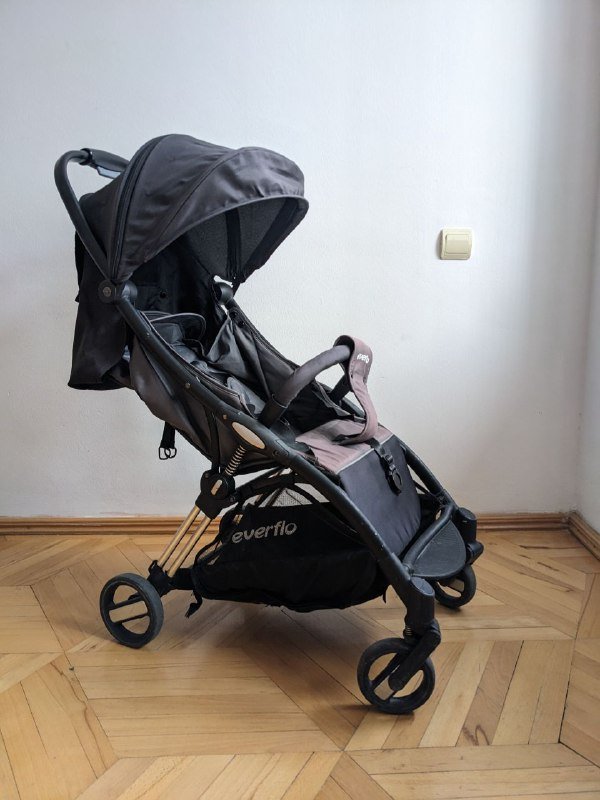 Коляска детская складная для 2-3 лет