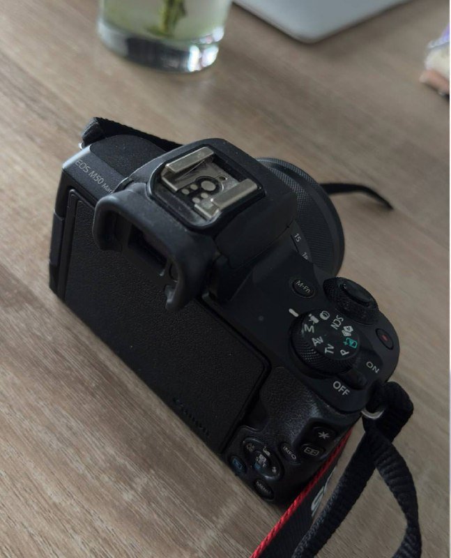 Камера Canon M50 Mark II 5