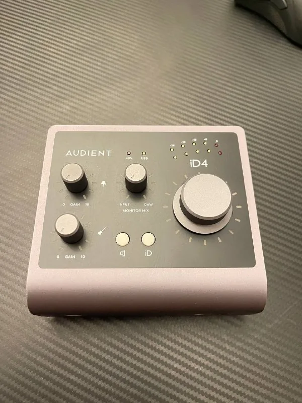 Audient iD4 MKII 1