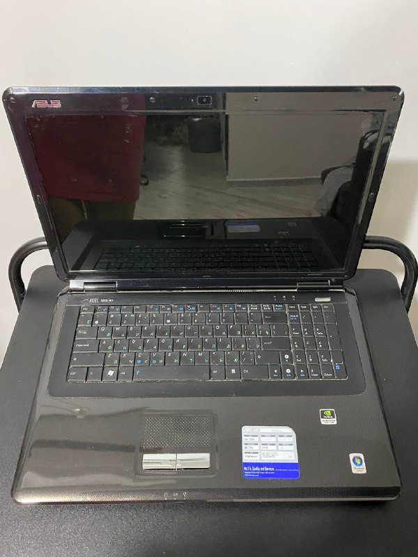 Б/у ноутбук ASUS K70IO с сумкой