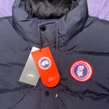 Canada Goose жилет 3
