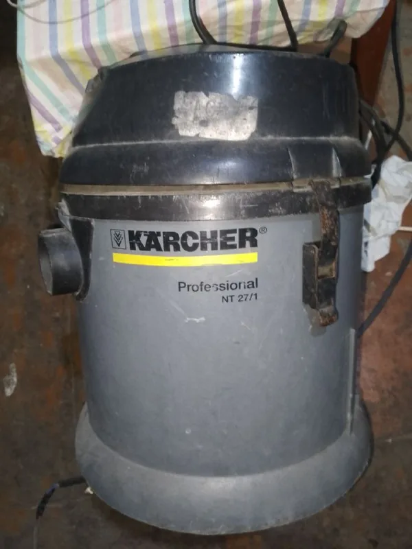 Пылесос Karcher Professional NT 27/1 1