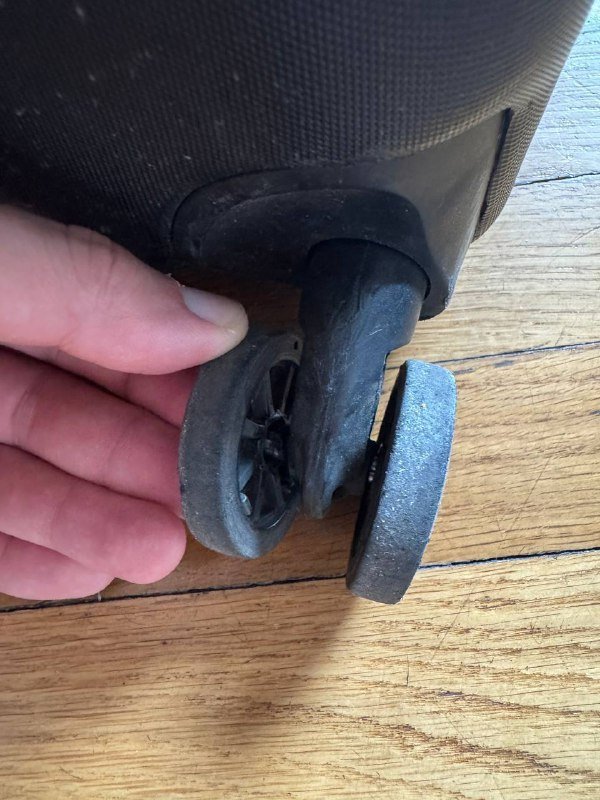 Американский Турист XL и тканевый чемоданы черные 3