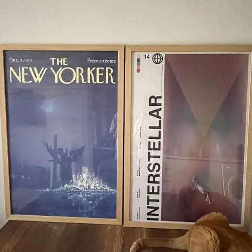 AirPods 4, выпрямитель Xiaomi, духи Hugo Boss, корзина, постеры