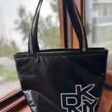 Клатч DKNY, рюкзак Suri Fray, сумка Ted Baker, сумка DKNY, сумка Levi’s 4