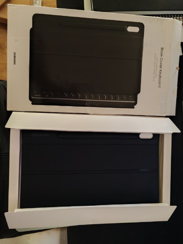 Оригинальный чехол-клавиатура для Samsung Galaxy Tab S7 S8 2