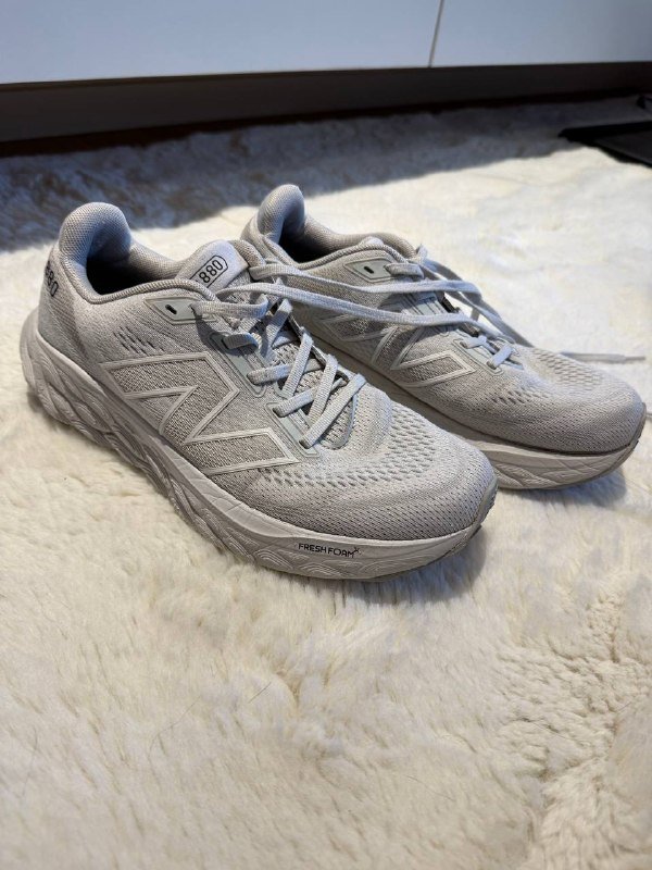 Кроссовки New Balance 880
