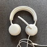 Клавиатура NuPhy Air75 V3, веб-камера Logitech C920, наушники Logitech Zone Wired 2, USB-хаб Streamplify Hub Deck 5, чехол для MacBook Air 15 3