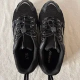 Mizuno x SLY Wave Rider 10 3