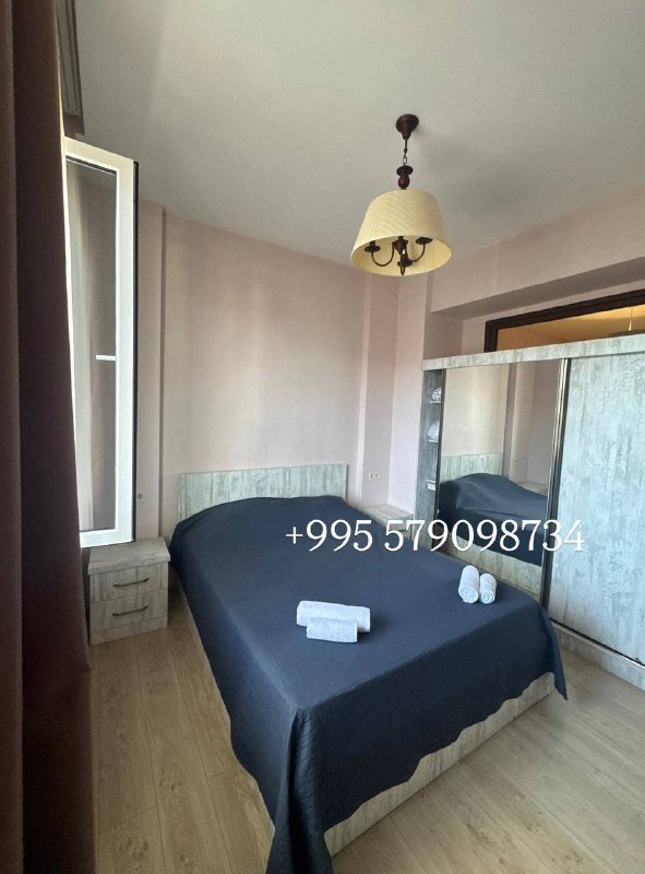 3х комнатная квартира с 2 спальнями в старом городе Батуми 10