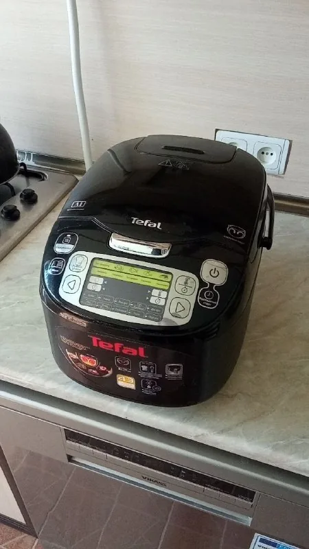 Мультиварка Tefal 1