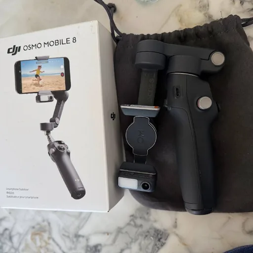 DJI Osmo Mobile 8
