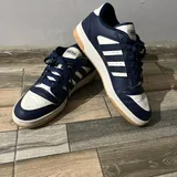 Кроссовки Adidas 2