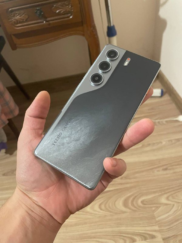 Tehno canon 40i 256GB 8GB RAM смартфон