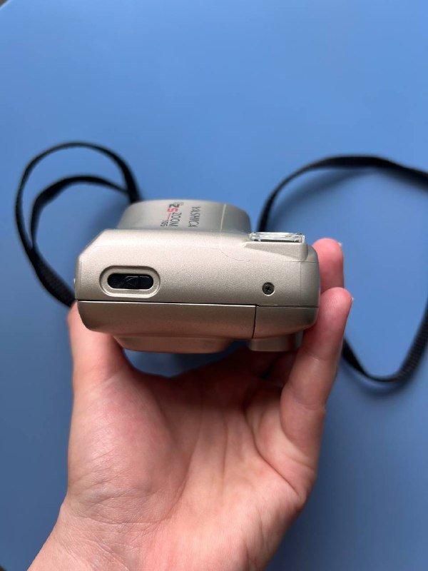 Пленочный фотоаппарат Yashica zoom 105 4