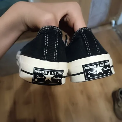 Кроссовки Converse