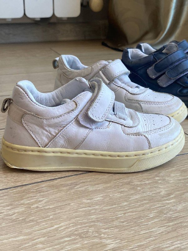 Кожаные детские кроссовки синие и белые 2