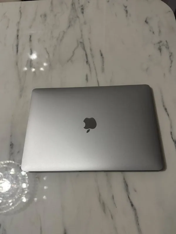 MacBook Air M1 13.3 дюйма 8 ГБ 256 ГБ 1