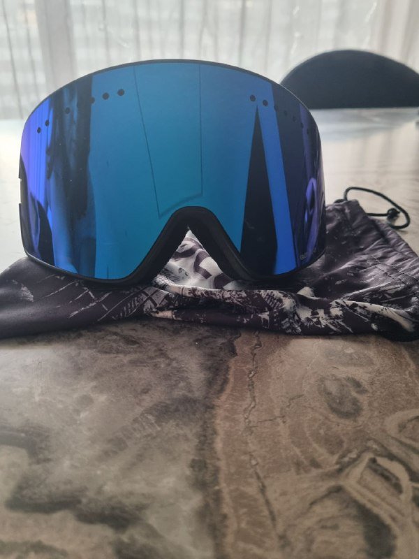 Маска горнолыжная магнитная, линза, бафы, перчатки, защита рук, защитные шорты