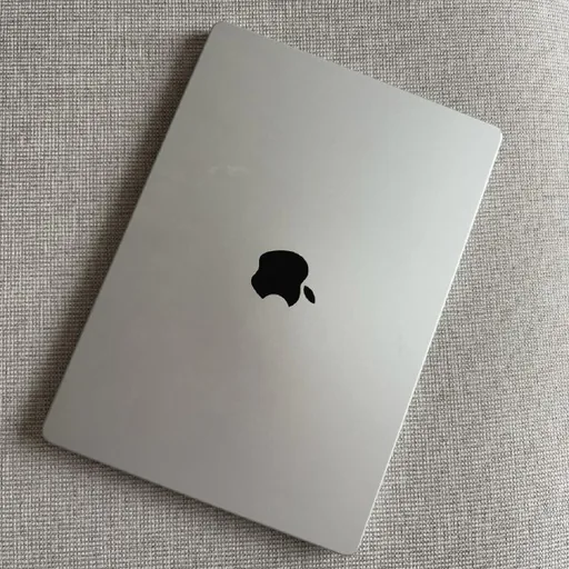 MacBook Pro 14" M3 Pro, 18/512 ГБ