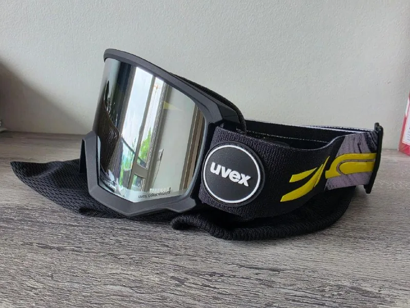 Горнолыжные очки UVEX Athletic Colorvision 1