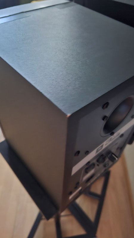 JBL 305P Mkll студийные мониторы с стойками и кабелями 4