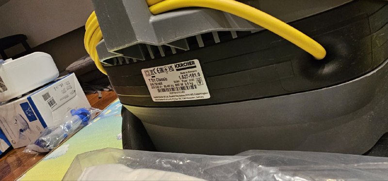 Паровая мойка Kärcher SC 2, пылесос Kärcher T 7/1, ингалятор OMRON C102 3