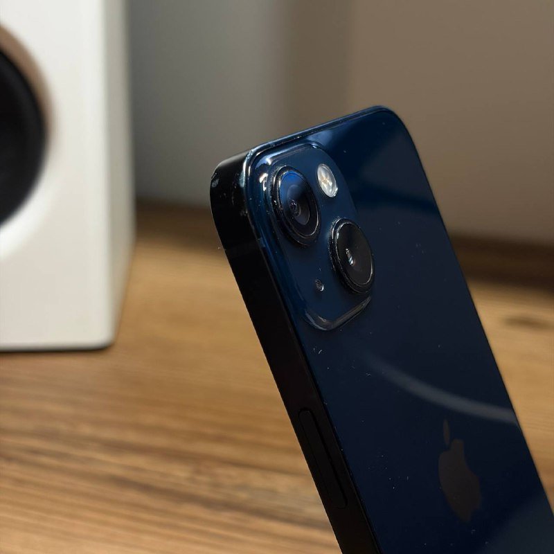 iPhone 13 256 гб 4