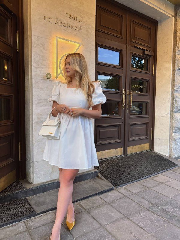 Платье белое размер S-M