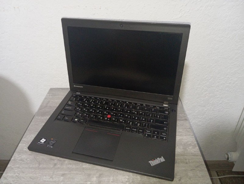 Lenovo ThinkPad x240 i5-4300U 8GB 128GB
