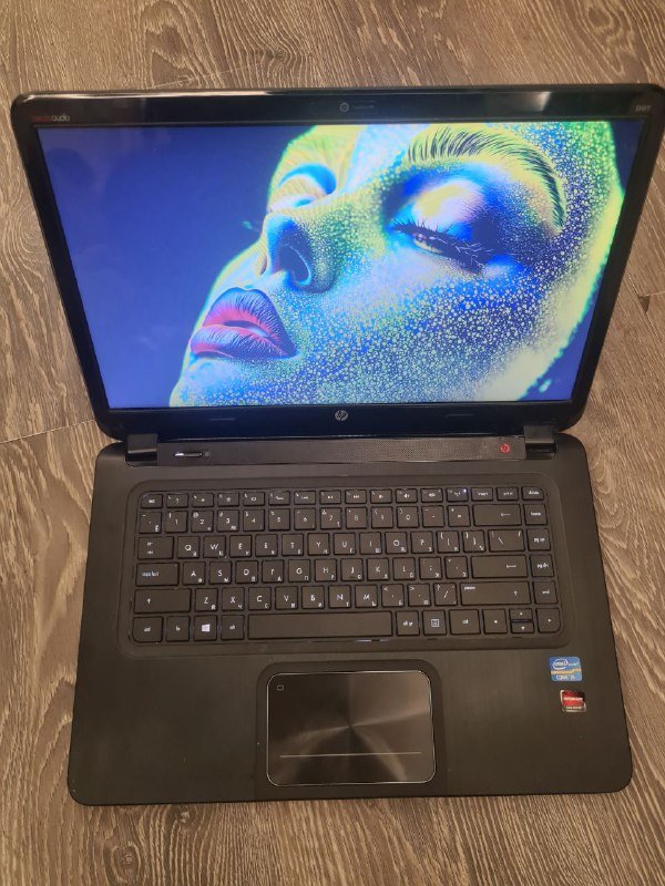 Ноутбук HP на i5 процессоре с подсветкой клавиатуры