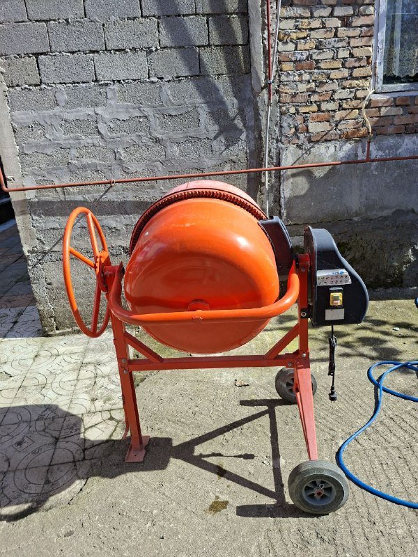 Бетономешалка на 250л 3