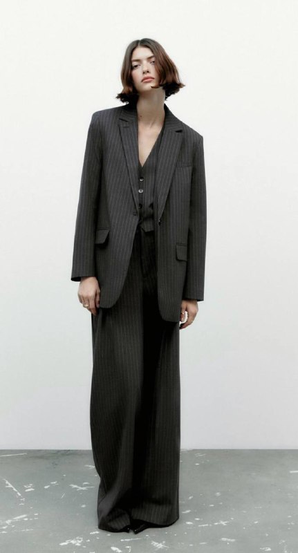 Брюки love republic из эко кожи, брюки Zara клеш, платье бохо, туфли красные, костюм пиджак и брюки, сумки, костюм irnby 7